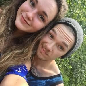 Meet your Posher, Makayla